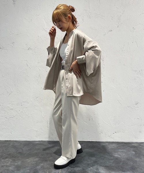 apres jour mignon(アプレジュールミニョン)の「シワシワサテンシャツ【ZOZOTOWN限定アイテム】(シャツ/ブラウス・レディース・グレイッシュベージュ/ブラック/パープル・フリー/X-LARGE)」の13枚目の写真