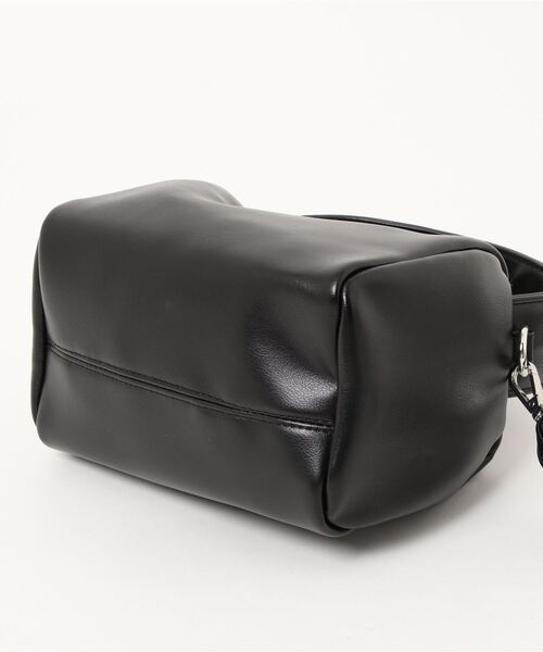 Re:EDIT（リエディ）の「[神山まりあさん着用]フェイクレザー2WAYワンハンドルバッグ（ハンドバッグ・レディース・グリーン/イエロー/ブラック・FREE）」の4枚目の写真