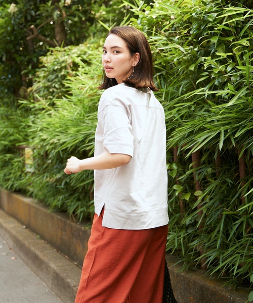 ikka(イッカ)の「ミニ裏毛スウェットライク半袖T(Tシャツ/カットソー・レディース・チャコールグレー/ライトグレー/オフホワイト/イエロー/グリーン・S/M/L)」の21枚目の写真