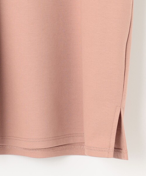 J.PRESS（ジェイプレス）の「【UVケア・接触冷感】コンパクトコットンスムース キーネック カットソー（Tシャツ/カットソー・レディース・ホワイト系/グレー系/ネイビー系/ブルー系/ベージュ系/ピンク系・T15/T13）」の22枚目の写真