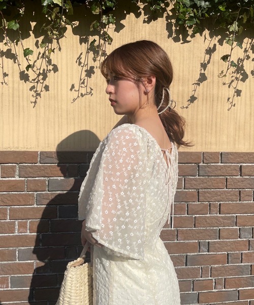 one after another NICE CLAUP(ワンアフターアナザーナイスクラップ)の「flower刺しゅうワンピ(ワンピース・レディース・ブラック/ピンク/アイボリー・FREE)」の19枚目の写真