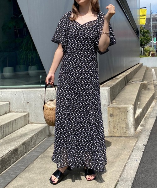 one after another NICE CLAUP(ワンアフターアナザーナイスクラップ)の「flower刺しゅうワンピ(ワンピース・レディース・ブラック/ピンク/アイボリー・FREE)」の4枚目の写真