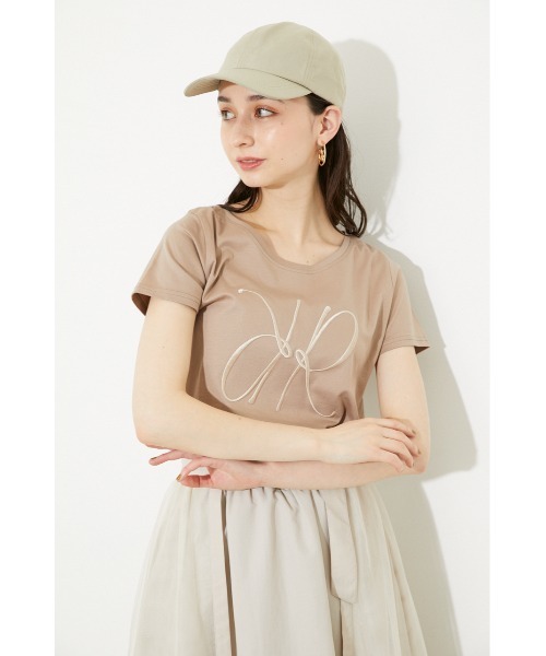 rienda(リエンダ)の「RRロゴ刺繍Tシャツ(Tシャツ/カットソー・レディース・ホワイト/ブラック/ベージュ/ピンク/ライム・FREE)」の3枚目の写真