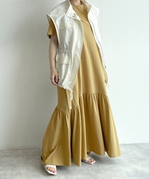 バックオープンティアードカットワンピース