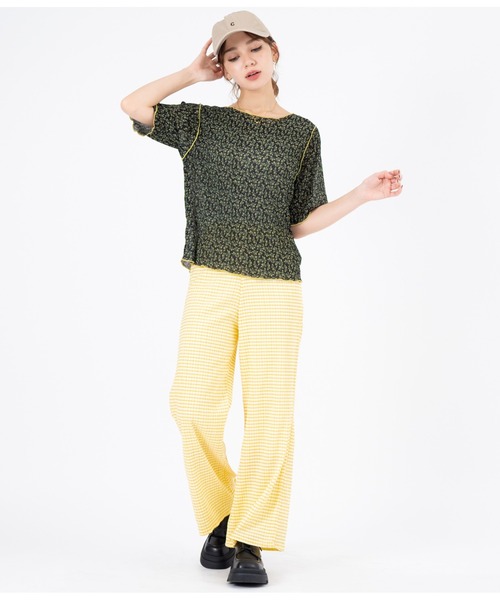 CHILLE（チル）の「小花柄メローシアートップスTシャツ（Tシャツ/カットソー・レディース・ブラック/ブラウン・FREE）」の17枚目の写真