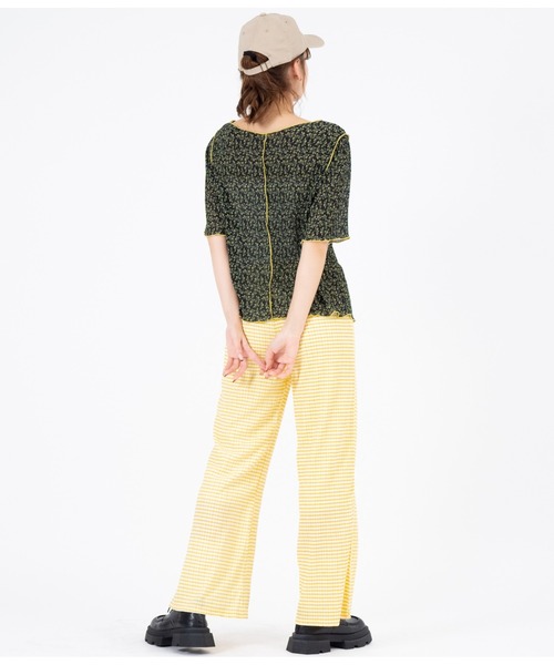 CHILLE（チル）の「小花柄メローシアートップスTシャツ（Tシャツ/カットソー・レディース・ブラック/ブラウン・FREE）」の19枚目の写真