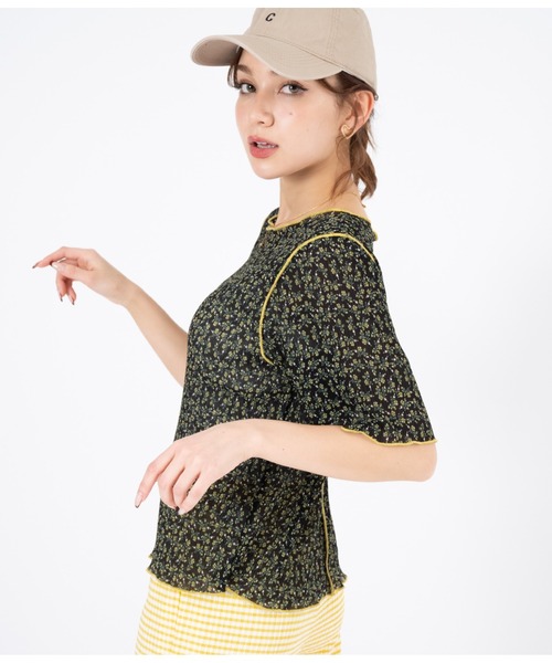 CHILLE（チル）の「小花柄メローシアートップスTシャツ（Tシャツ/カットソー・レディース・ブラック/ブラウン・FREE）」の13枚目の写真