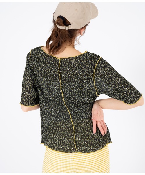 CHILLE（チル）の「小花柄メローシアートップスTシャツ（Tシャツ/カットソー・レディース・ブラック/ブラウン・FREE）」の14枚目の写真