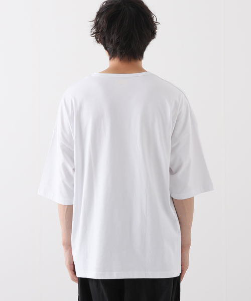 JOURNAL STANDARD relume(ジャーナルスタンダード レリューム)の「【CLOVERU / クローバル】SHELTECH with Cloveru WideT(Tシャツ/カットソー・メンズ・ホワイト/ブラック・MEDIUM/LARGE)」の6枚目の写真