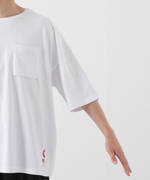 JOURNAL STANDARD relume(ジャーナルスタンダード レリューム)の「【CLOVERU / クローバル】SHELTECH with Cloveru WideT(Tシャツ/カットソー・メンズ・ホワイト/ブラック・MEDIUM/LARGE)」の9枚目の写真