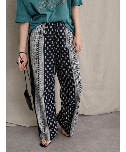 AMERICAN HOLIC（アメリカンホリック）の「パネル柄パンツ（その他パンツ・レディース・ネイビー・M/L）」の17枚目の写真