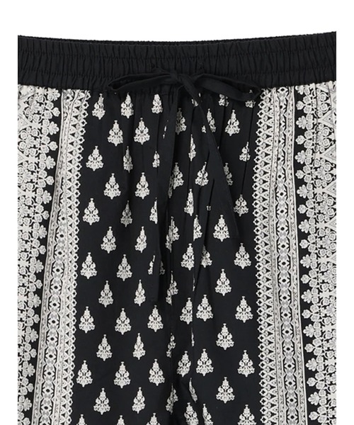 AMERICAN HOLIC（アメリカンホリック）の「パネル柄パンツ（その他パンツ・レディース・ネイビー・M/L）」の6枚目の写真