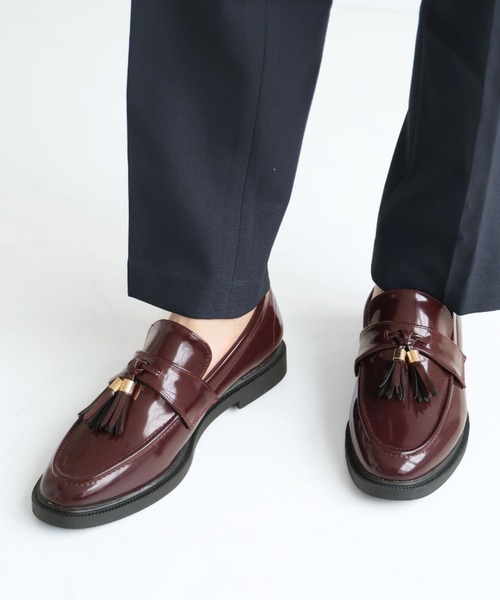 VIVIAN(ヴィヴィアン)の「タッセルローファー(ローファー・レディース・ダークブラウン/ブラック/ベージュ/ワイン・LL/S/L/M)」の1枚目の写真