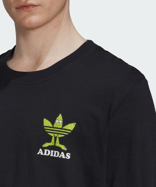 adidas Originals 長袖 グラフィック Tシャツ 送関込 adidas（アディダス）の「レトロ グラフィック 長袖Tシャツ