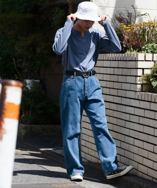 Blue Standard (ブルースタンダード)の「【Blue Standard/ブルースタンダード】ZEROSTAIN ゼロステイン 汗染みの目立ちにくいTシャツ UVカット 撥水性 汚れが付きにくい キーネックロンT(Tシャツ/カットソー・メンズ・ホワイト/チャコールグレー/ブラック/杢グレー/ダークブルー・MEDIUM/LARGE/X-LARGE)」の8枚目の写真