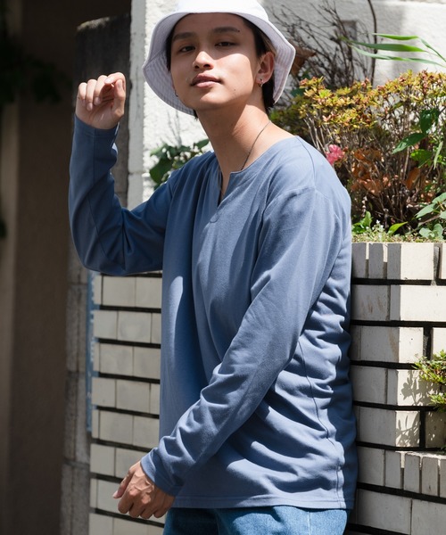 Blue Standard (ブルースタンダード)の「【Blue Standard/ブルースタンダード】ZEROSTAIN ゼロステイン 汗染みの目立ちにくいTシャツ UVカット 撥水性 汚れが付きにくい キーネックロンT(Tシャツ/カットソー・メンズ・ホワイト/チャコールグレー/ブラック/杢グレー/ダークブルー・MEDIUM/LARGE/X-LARGE)」の12枚目の写真