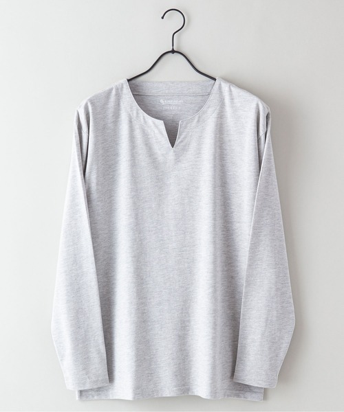 Blue Standard (ブルースタンダード)の「【Blue Standard/ブルースタンダード】ZEROSTAIN ゼロステイン 汗染みの目立ちにくいTシャツ UVカット 撥水性 汚れが付きにくい キーネックロンT(Tシャツ/カットソー・メンズ・ホワイト/チャコールグレー/ブラック/杢グレー/ダークブルー・MEDIUM/LARGE/X-LARGE)」の21枚目の写真