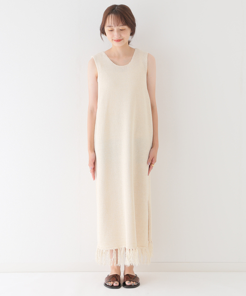 SLOBE IENA(スローブイエナ)の「テープヤーンフリンジワンピース【手洗い可能】(ワンピース・レディース・ブラック/アイボリー/ブルー系その他・FREE)」の18枚目の写真