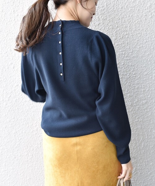 SHIPS(シップス)の「*〈手洗い可能〉デザインスリーブプルオーバー◆(ニット/セーター・レディース・ブラック/ネイビー/ロイヤルブルー/ベージュ系・ONE SIZE)」の3枚目の写真