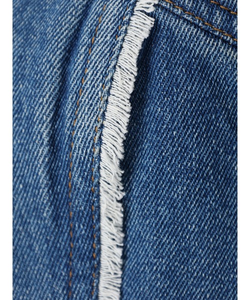 earth music&ecology(アースミュージックアンドエコロジー)の「ウエストベルト付きデニムビスチェ(チューブトップ・レディース・インディゴブルー・FREE)」の12枚目の写真