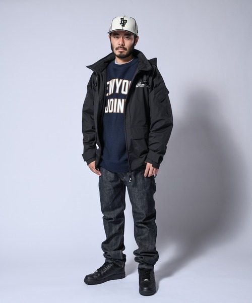 LFYT（エルエフワイティー）の「LFYT ラファイエット [Lafayette] - ミリタリー ツーレイヤー マウンテン パーカー [MILITARY 2 LAYER MOUNTAIN PARKA]（マウンテンパーカー・メンズ・ブラック/タイガーカモ・X-LARGE/LARGE）」の4枚目の写真