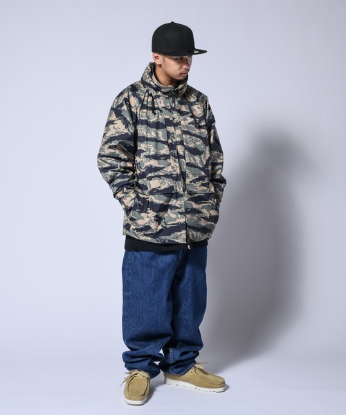 LFYT（エルエフワイティー）の「LFYT ラファイエット [Lafayette] - ミリタリー ツーレイヤー マウンテン パーカー [MILITARY 2 LAYER MOUNTAIN PARKA]（マウンテンパーカー・メンズ・ブラック/タイガーカモ・X-LARGE/LARGE）」の11枚目の写真