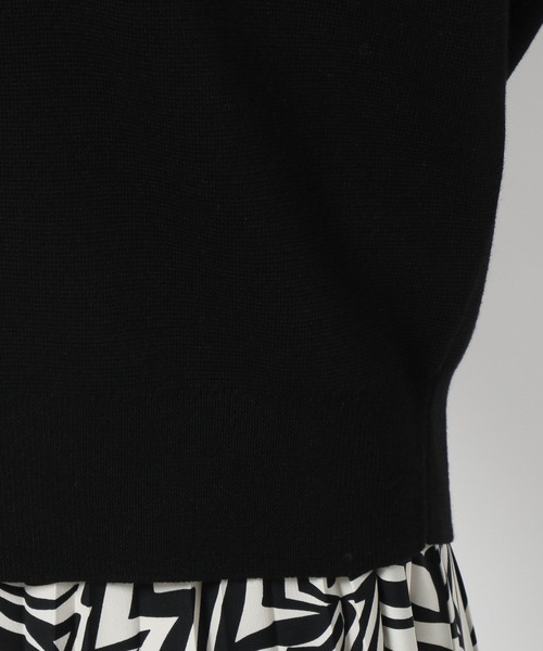 yuw(ユウ)の「スキッパーポロニットプルオーバー 294812(ニット/セーター・レディース・ブラック/ブルー/レッド・FREE)」の21枚目の写真