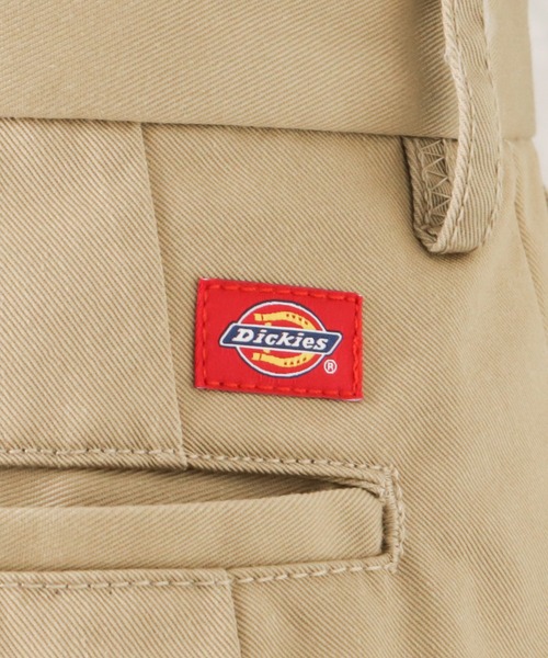 Dickies(ディッキーズ)の「Dickies ディッキーズ 別注 ツータックワイドテーパードチノパンツ(チノパンツ・メンズ・ブラック/ベージュ/ホワイト・34inch/32inch/28inch/30inch)」の6枚目の写真