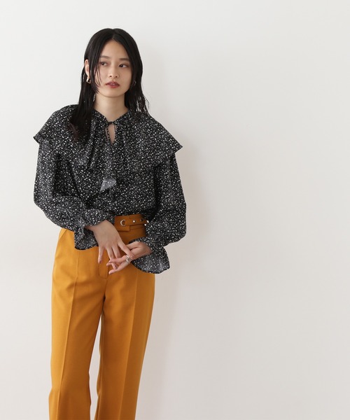 N.(N. Natural Beauty Basic)(エヌエヌナチュラルビューティーベーシック)の「◆ワイドフリルケープブラウス(シャツ/ブラウス・レディース・オフホワイト/ブラック系その他/ブルー・MEDIUM)」の12枚目の写真