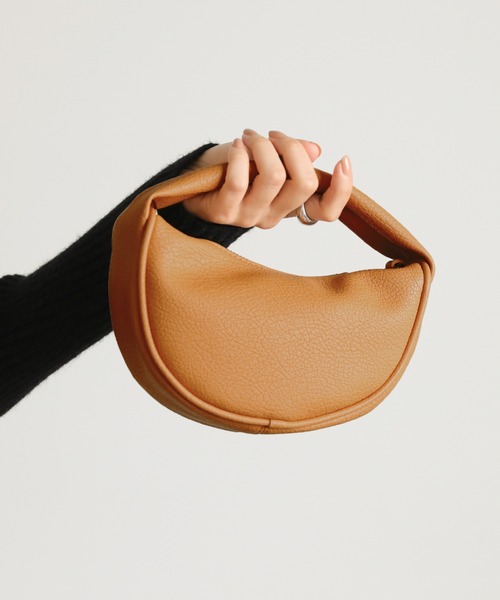 select MOCA（セレクトモカ）の「フェイクレザーワンハンドルミニ