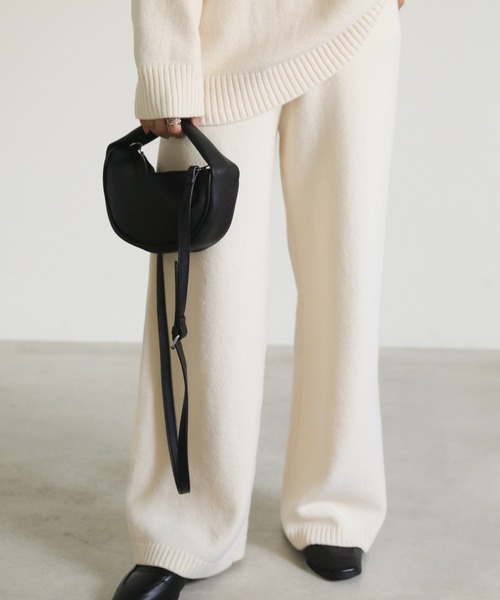 select MOCA（セレクトモカ）の「フェイクレザーワンハンドルミニバッグ（ハンドバッグ・レディース・ライトブラウン/ブラック/ベージュ・FREE）」の15枚目の写真