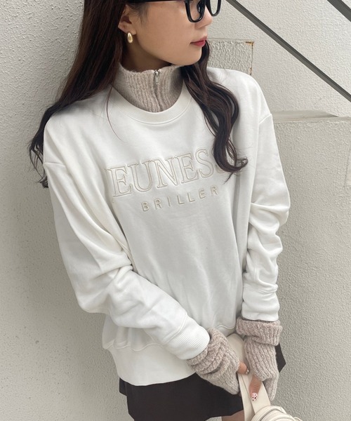 one after another NICE CLAUP（ワンアフターアナザーナイスクラップ）の「ゆるシルエットがポイント。ロゴ刺繍スウェット（スウェット・レディース・アイボリー/オートミール/スミクロ/サックスブルー・FREE）」の5枚目の写真