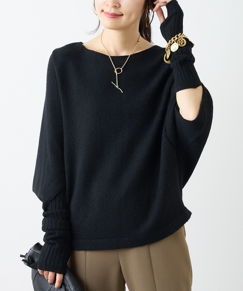 OUVRAGE CLASSE(ウヴラージュクラス)の「アームウォーマー付きポンチョニット(ニット/セーター・レディース・チャコールグレー/ブラック・FREE)」の1枚目の写真