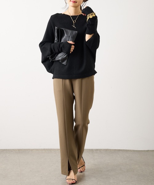 OUVRAGE CLASSE(ウヴラージュクラス)の「アームウォーマー付きポンチョニット(ニット/セーター・レディース・チャコールグレー/ブラック・FREE)」の16枚目の写真