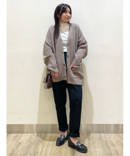 HONEYSUCKLE ROSE（ハニーサックルローズ）の「【HONEYSUCKLE ROSE】畦編みＶカーディガン（カーディガン/ボレロ・レディース・ダークベージュ/グレー/パープル・M/L）」の17枚目の写真