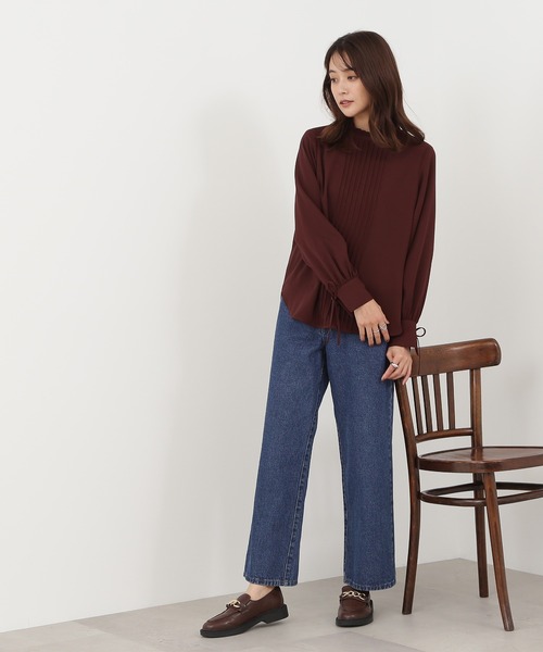 N.(N. Natural Beauty Basic)(エヌエヌナチュラルビューティーベーシック)の「◆ガルーダドビーフリルネックピンタックブラウス(シャツ/ブラウス・レディース・クリーム/ブラウン/ブラック・MEDIUM)」の7枚目の写真