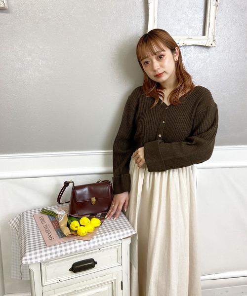 EPICKS（エピックス）の「【yuririnコラボ】ハイネックフリルシアートップス　アンサンブルニット（カーディガン/ボレロ・レディース・ベージュ/ブラウン/アイボリー・F）」の21枚目の写真