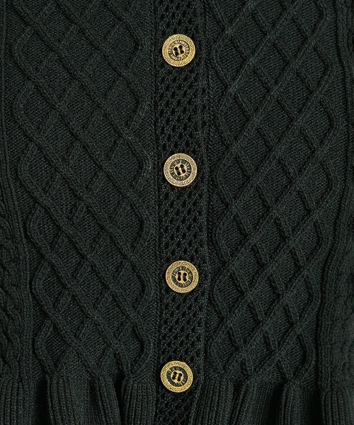 Sov.（ソブ）の「ボリュームスリーブケーブルニット（ニット/セーター