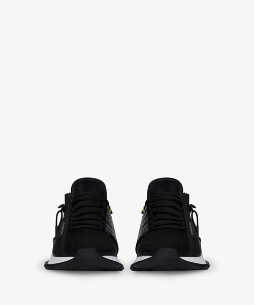 GIVENCHY（ジバンシイ）の「Spectre low runners sneakers in perforated leather with zip（スニーカー・メンズ・ブラック・40/41/42/43/39）」の5枚目の写真