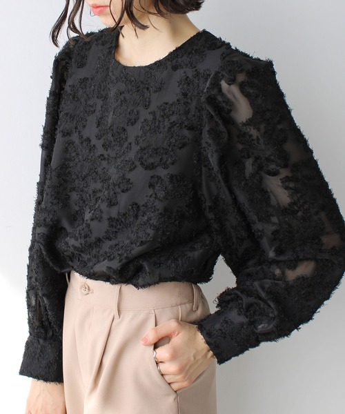 GeeRA(ジーラ)の「シャギージャカードブラウス(シャツ/ブラウス・レディース・ラベンダー/アイボリー/ブラック・SMALL/MEDIUM/LARGE/X-LARGE)」の1枚目の写真