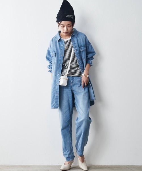 CHIC STYLE（シックスタイル）の「＜大きいサイズ＞綿100％ライトオンスデニムテーパードパンツ シックスタイル（デニムパンツ・レディース・ネイビー系/ブルー系・L/LL/3L/5L/4L）」の13枚目の写真