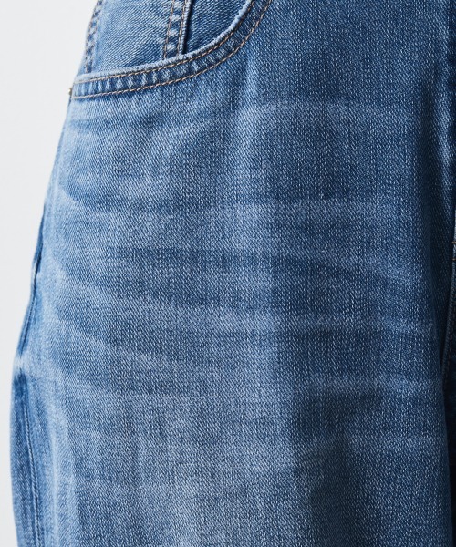 CHIC STYLE（シックスタイル）の「＜大きいサイズ＞綿100％ライトオンスデニムテーパードパンツ シックスタイル（デニムパンツ・レディース・ネイビー系/ブルー系・L/LL/3L/5L/4L）」の18枚目の写真