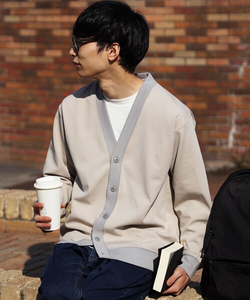 BEAMS HEART(ビームスハート)の「BEAMS HEART / ダンボール カーディガン(Tシャツセット)(カーディガン/ボレロ・メンズ・チャコールグレー/ベージュ・SMALL/MEDIUM/LARGE)」の18枚目の写真