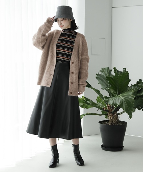 LAKOLE（ラコレ）の「12Gフレアスリーブモックネックニット2nd / 185834（ニット/セーター・レディース・ベージュ/パープル/オレンジ/ブラック/オフホワイト/アイボリー/その他6/その他9・SMALL/MEDIUM）」の20枚目の写真