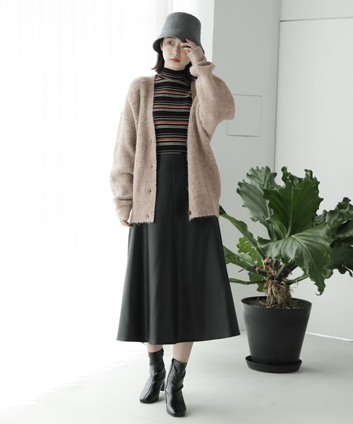 LAKOLE（ラコレ）の「12Gフレアスリーブモックネックニット2nd / 185834（ニット/セーター・レディース・ベージュ/パープル/オレンジ/ブラック/オフホワイト/アイボリー/その他6/その他9・SMALL/MEDIUM）」の21枚目の写真