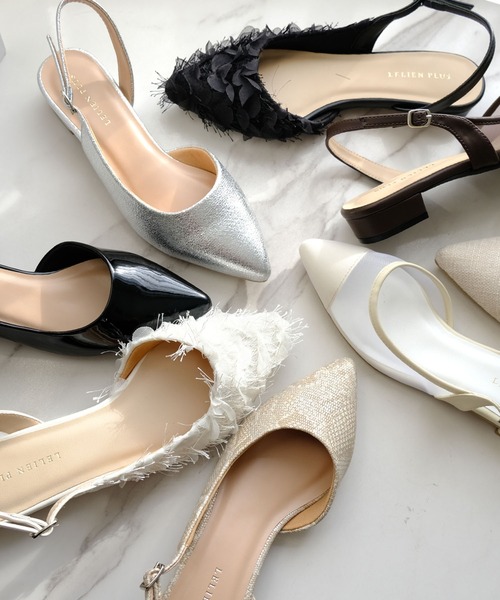 AmiAmi（アミアミ）の「ポインテッドトゥパンプス/バックストラップミュール（サンダル・レディース・シルバー/ブラック系その他/ベージュ系その他/シルバー系その他/アイボリー/グレイッシュベージュ/ブラック/ホワイト系その他/ピンクベージュ/ゴールド系その他/ホワイト系その他2/ブラック系その他3/ブラウン系その他/ブラック系その他2・LL/S/M/L）」の15枚目の写真