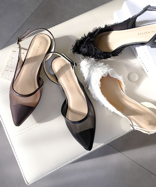 AmiAmi（アミアミ）の「ポインテッドトゥパンプス/バックストラップミュール（サンダル・レディース・シルバー/ブラック系その他/ベージュ系その他/シルバー系その他/アイボリー/グレイッシュベージュ/ブラック/ホワイト系その他/ピンクベージュ/ゴールド系その他/ホワイト系その他2/ブラック系その他3/ブラウン系その他/ブラック系その他2・LL/S/M/L）」の20枚目の写真