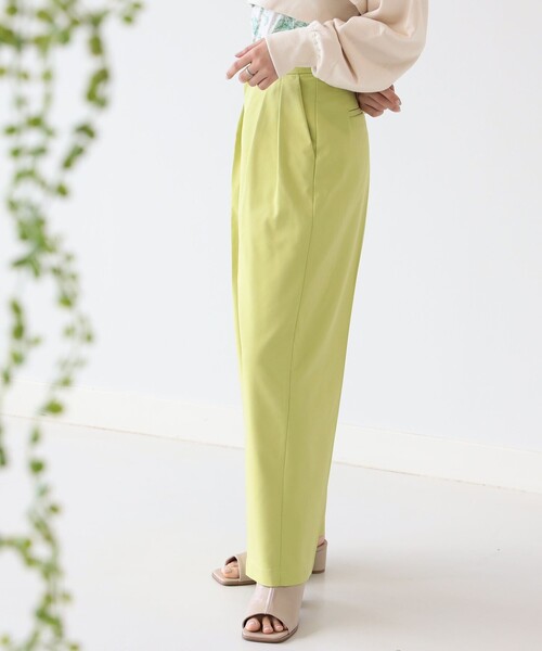 Ray BEAMS（レイビームス）の「Ray BEAMS / 2タック ストレート カラー パンツ（その他パンツ・レディース・ダークブラウン/ミント/レッド系その他・0/1）」の10枚目の写真