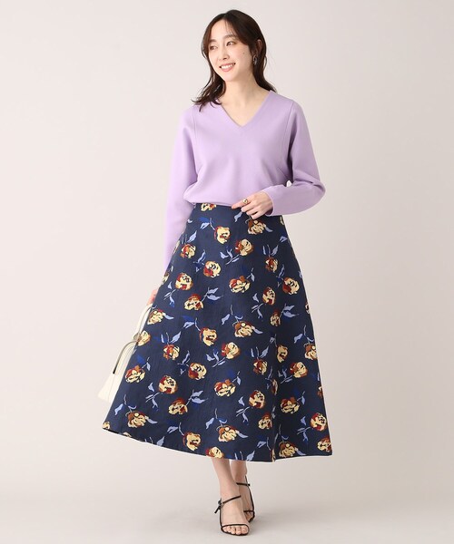 〈untitled〉ジャガードスカート　タグ付き UNTITLED（アンタイトル）の「◇【1枚で華やか】ローズジャカード