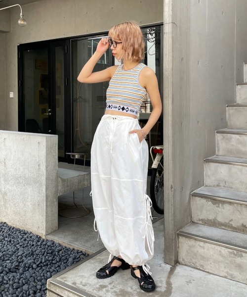 HELLO.SANFRANCISCO（ハローサンフランシスコ）の「【HELLO.SANFRANCISCO/ハローサンフランシスコ】ジャガードゴムクロップドタンクトップ（タンクトップ・レディース・ブラック/サックスブルー・FREE）」の20枚目の写真